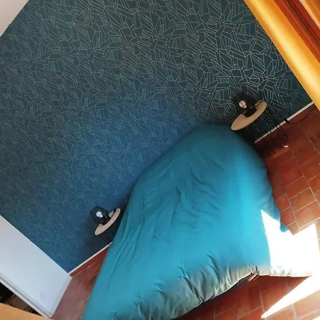 Apartment Dans Village Calme A 5 Min Des Lacs *